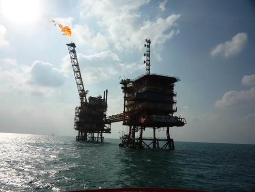 سکوی نفتی نوروز، خلیج فارس